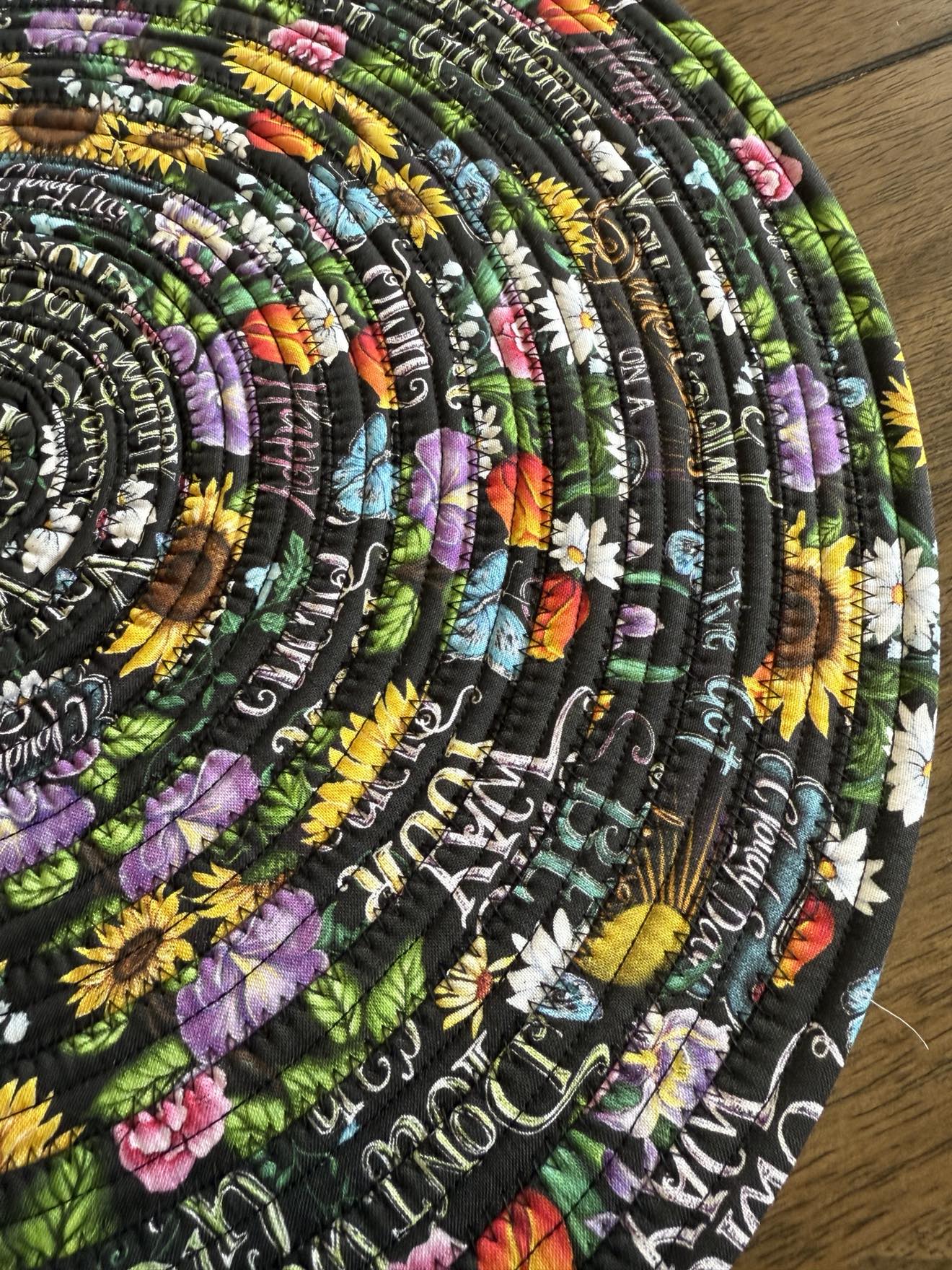 Round 17" Flower themed jelly roll placemats